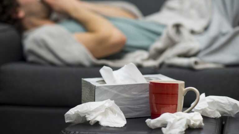perbedaan flu dan pilek